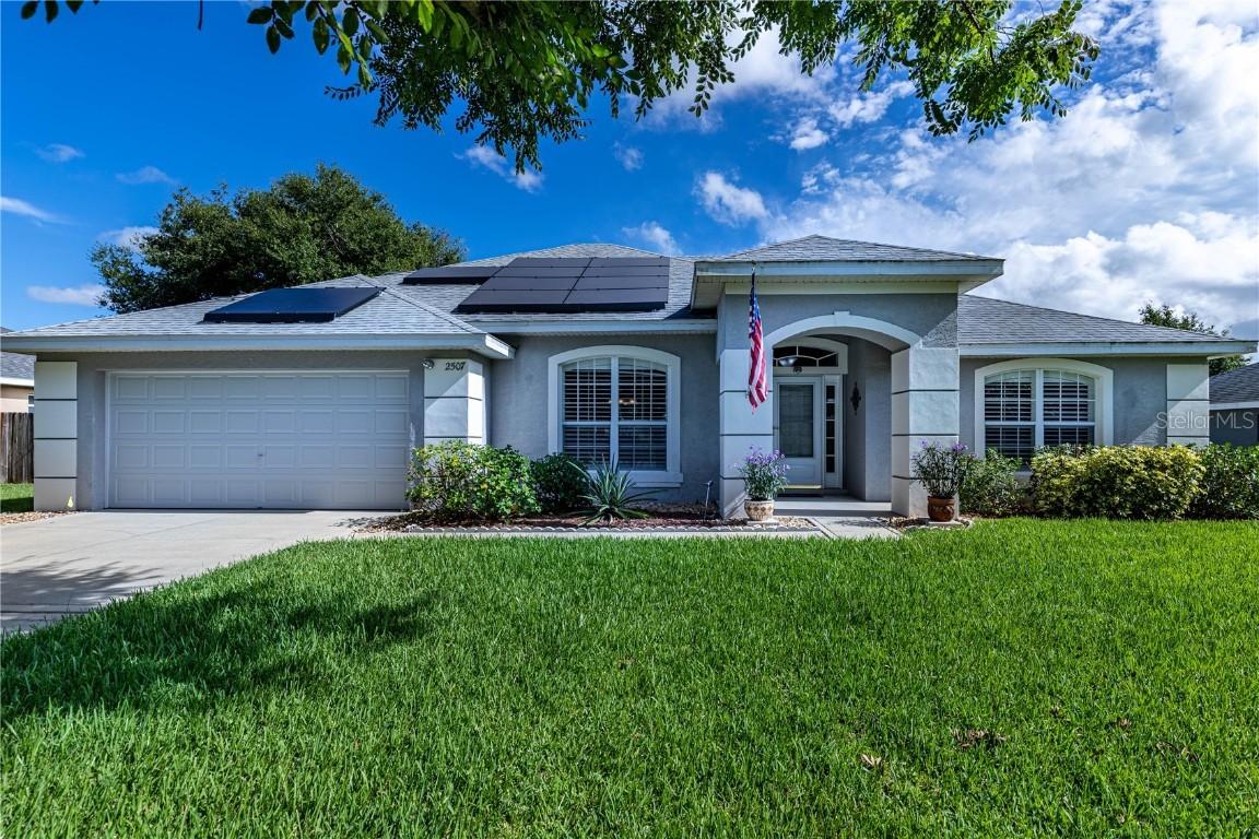 2507 Montecito Ave, Eustis, FL 32726