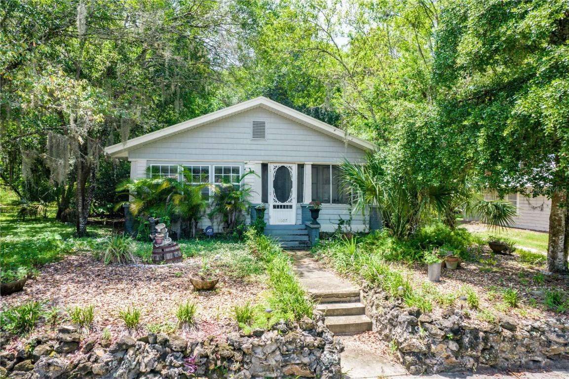 1607 W Line St., Leesburg, FL 34748