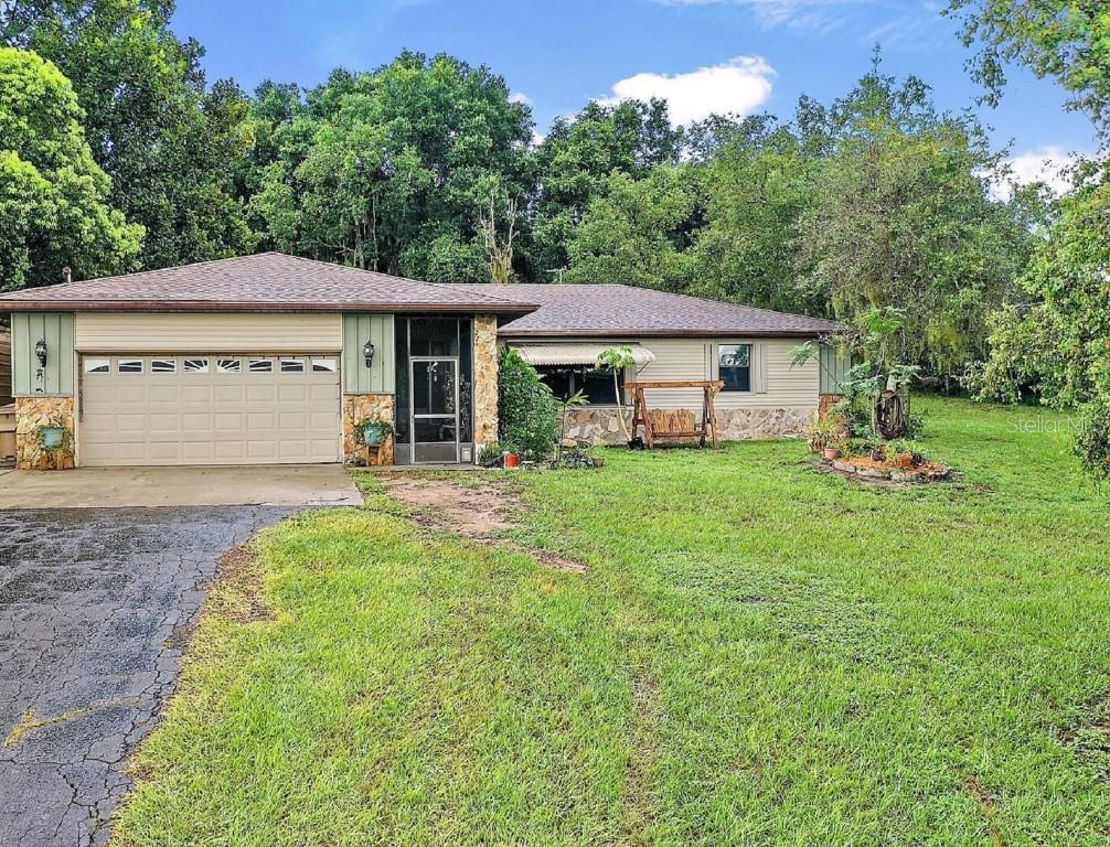 10822 E Revels Rd., Howey In The Hills, FL 34737