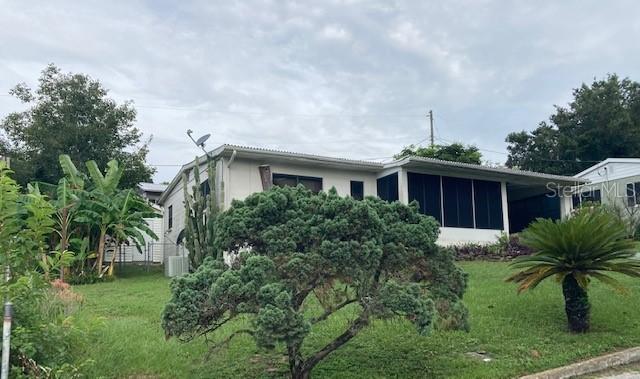 1000 Lake Nettie Dr., Eustis, FL 32726