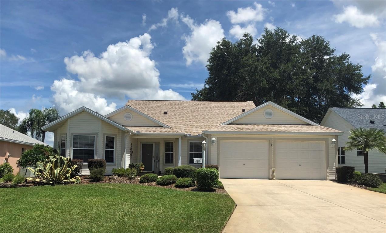 1233 Oak Forest Dr., The Villages, FL 32162