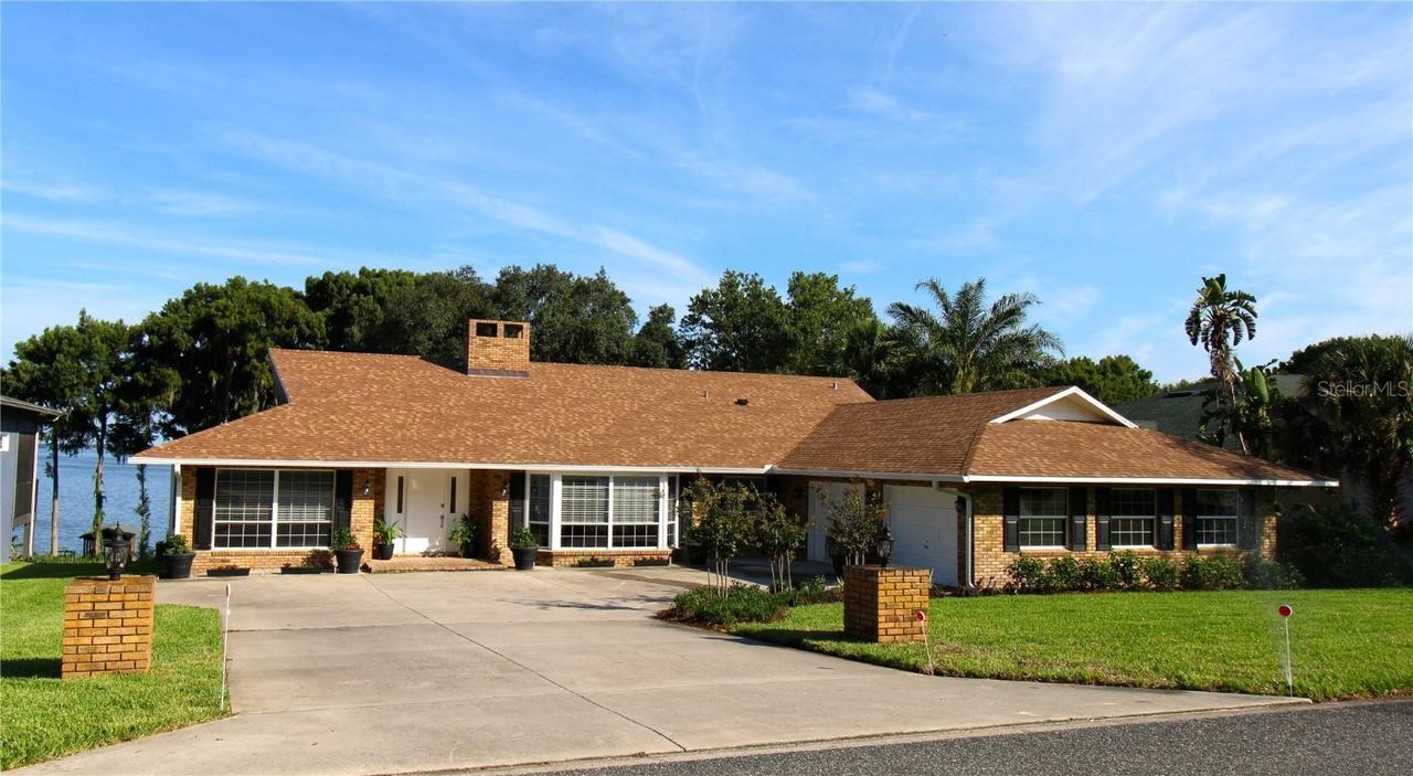 1230 Overlook Rd., Eustis, FL 32726