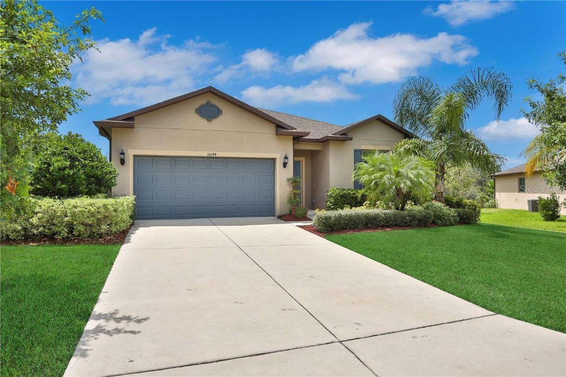 30144 Donnington Loop, Mount Dora, FL 32757