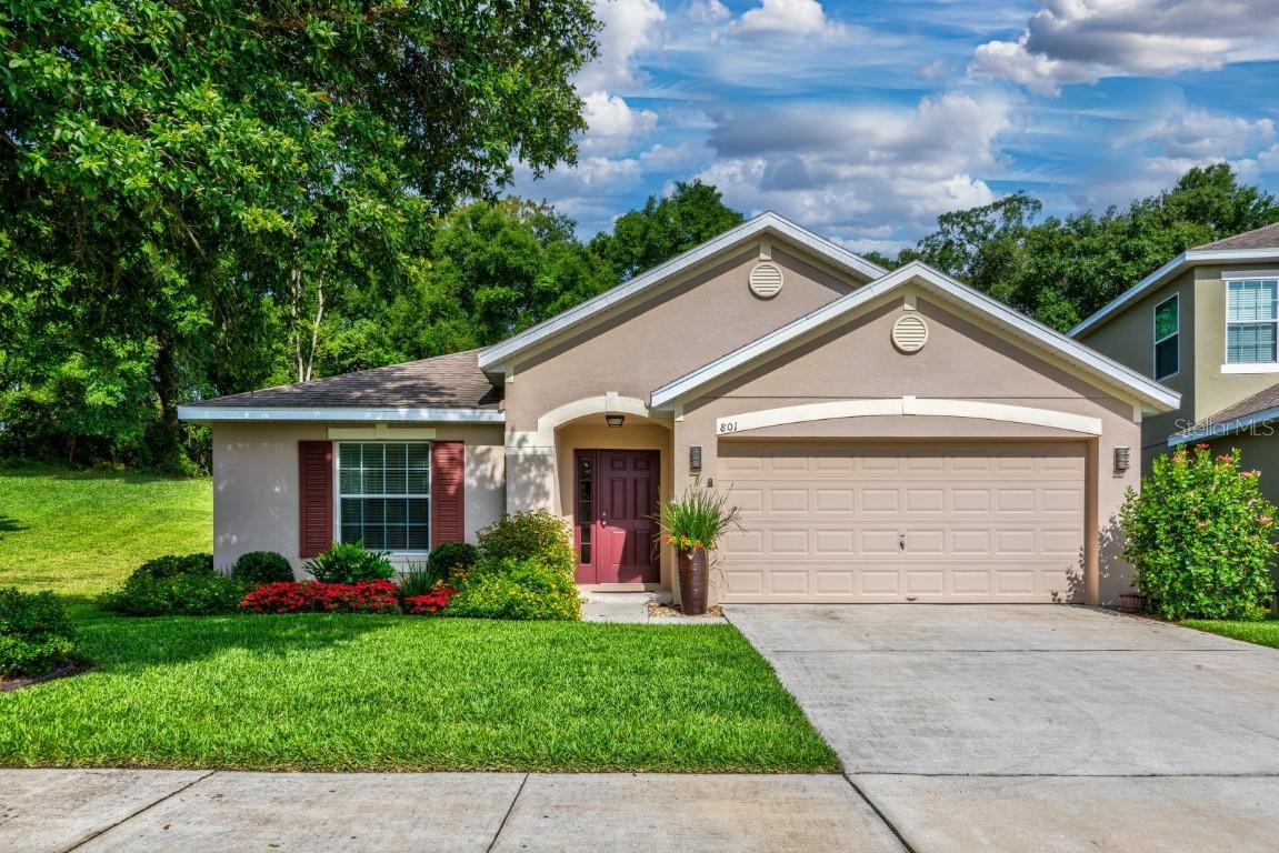 801 Haring Ln., Mount Dora, FL 32757