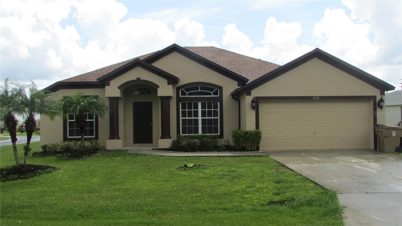 206 Churchill Ct., Kissimmee, FL 34758