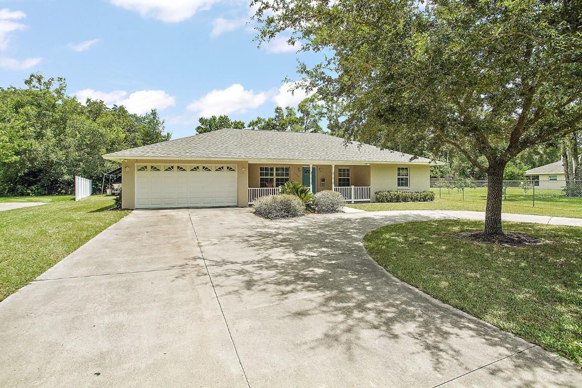 33650 Wesley Rd., Eustis, FL 32736