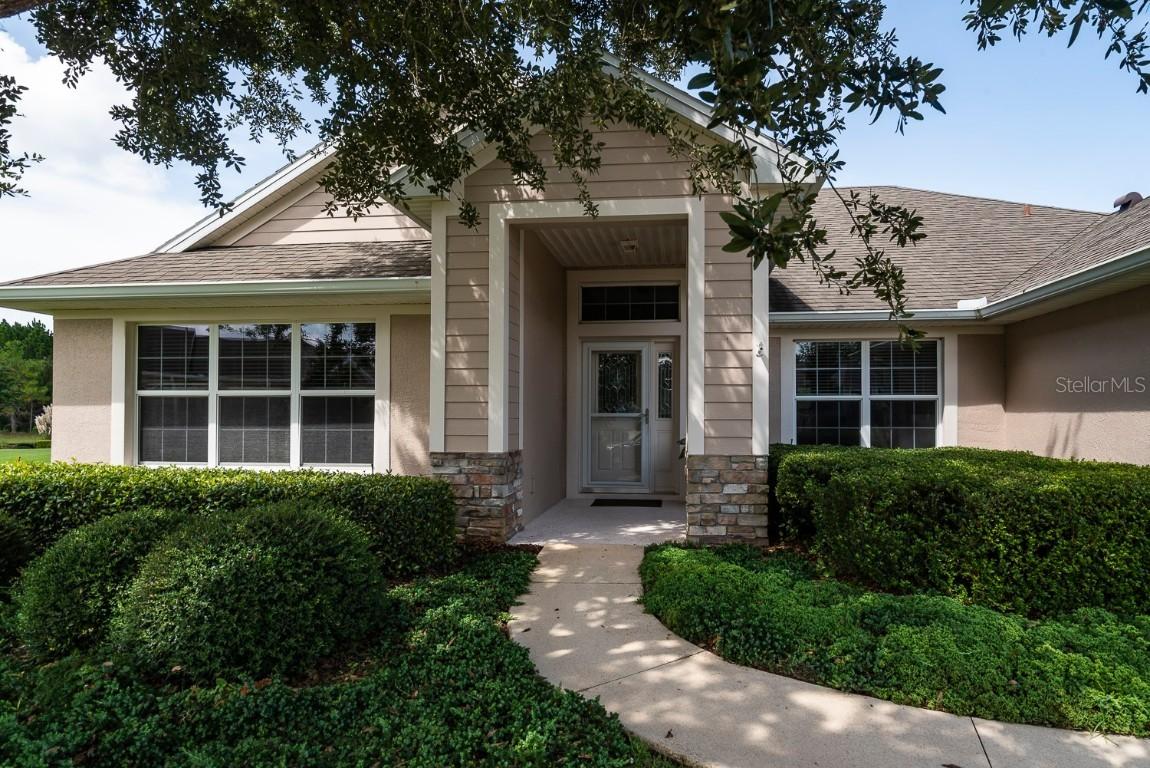 2001 Bayside Ave., Mount Dora, FL 32757