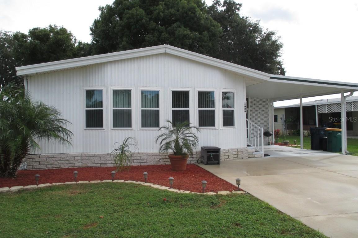 1666 Elkhart Cir., Tavares, FL 32778