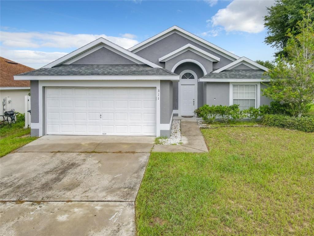 311 Hartwell Ln, Davenport, FL 33897