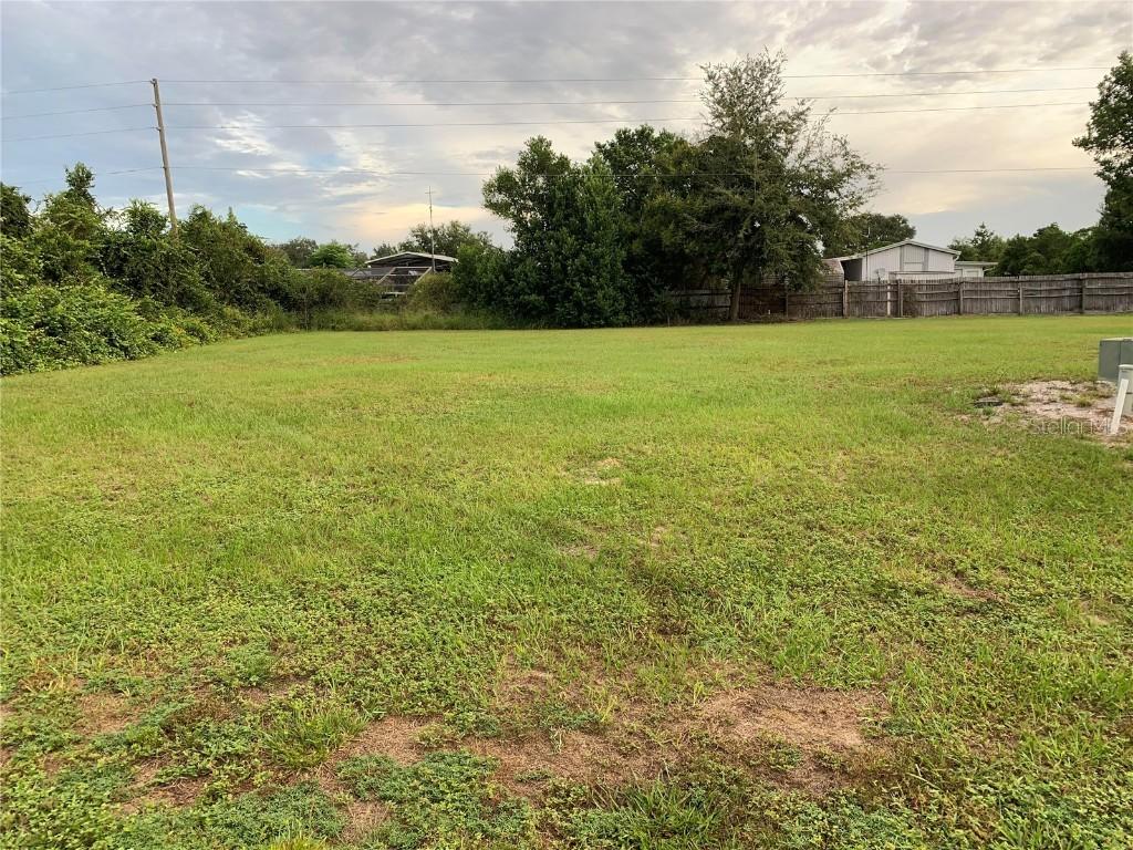 35037 Forest Lake Rd., Leesburg, FL 34788