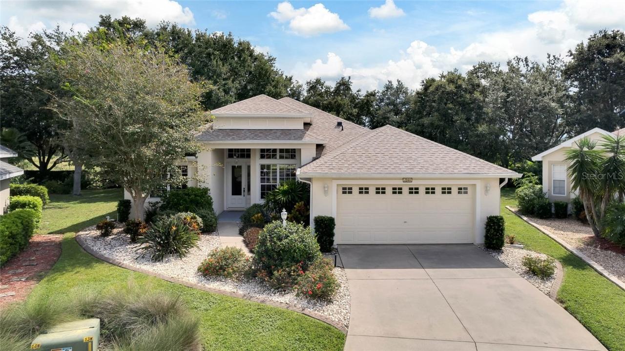 2844 Cape Horn Ct., Tavares, FL 32778