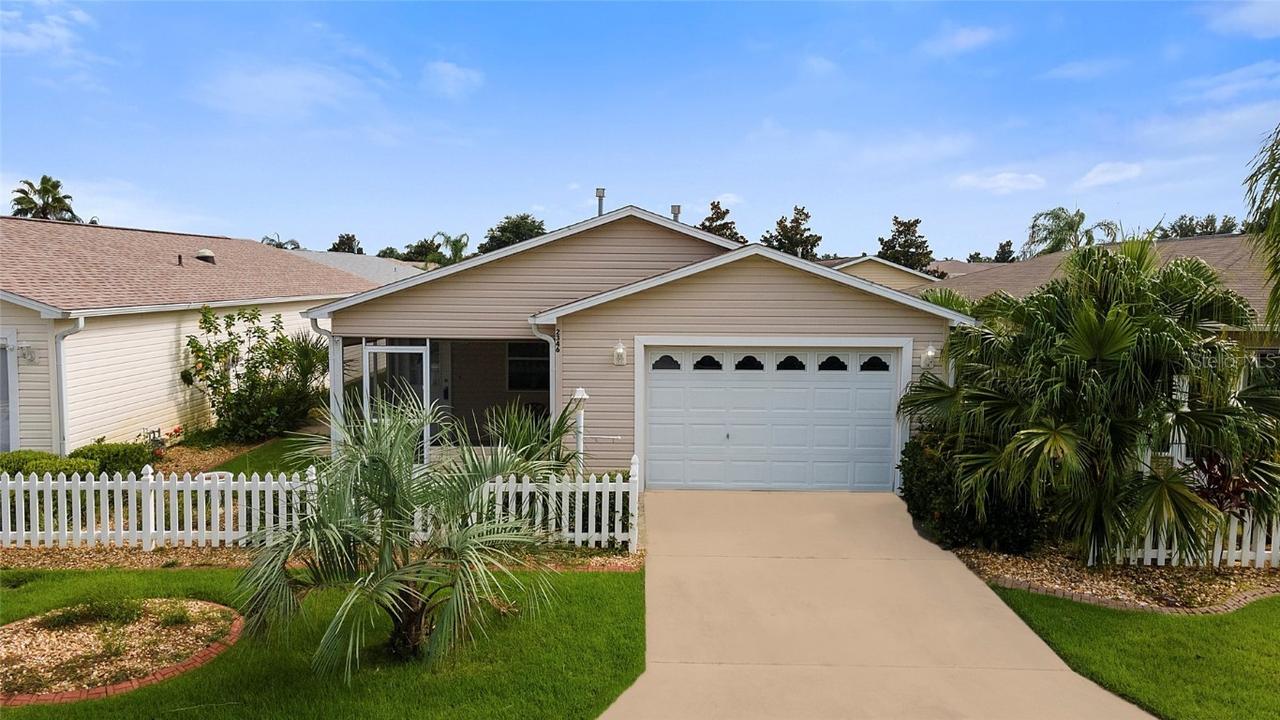 2346 Oak Bend Pl., The Villages, FL 32162