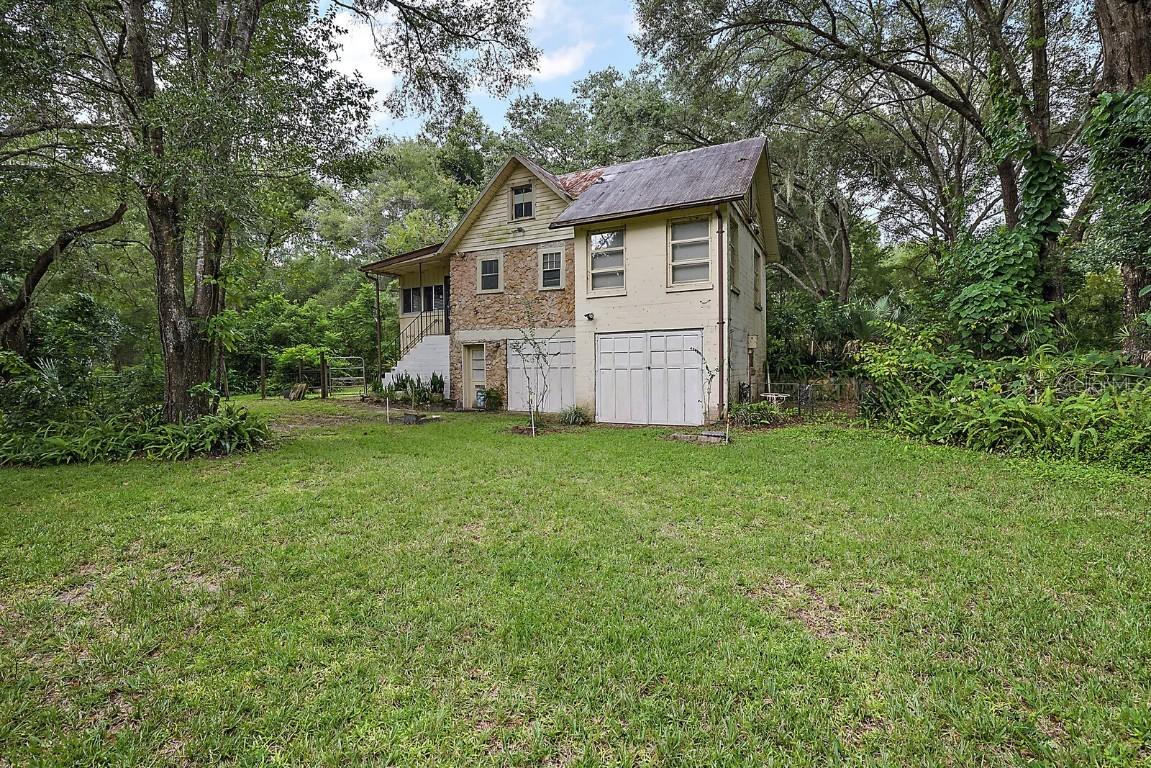 33927 County Road 468, Leesburg, FL 34748
