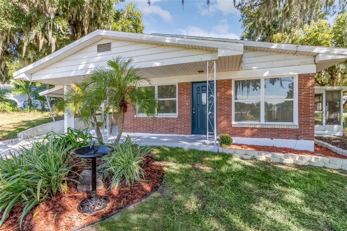 940 W Juniata St., Clermont, FL 34711