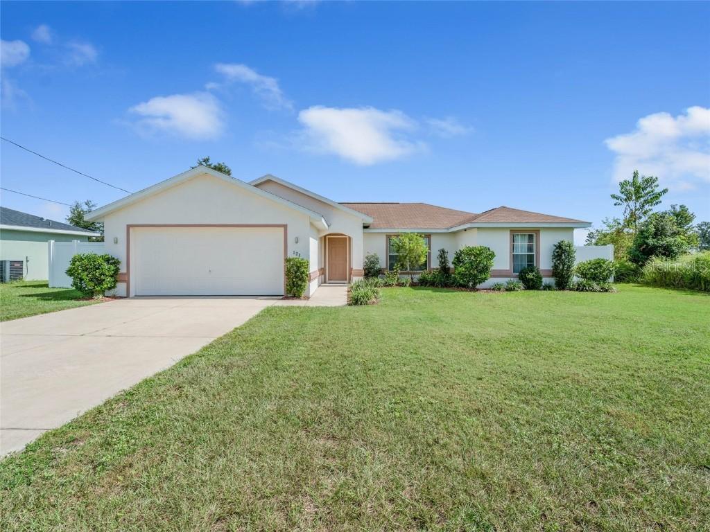 121 Juniper Loop Cir., Ocala, FL 34480