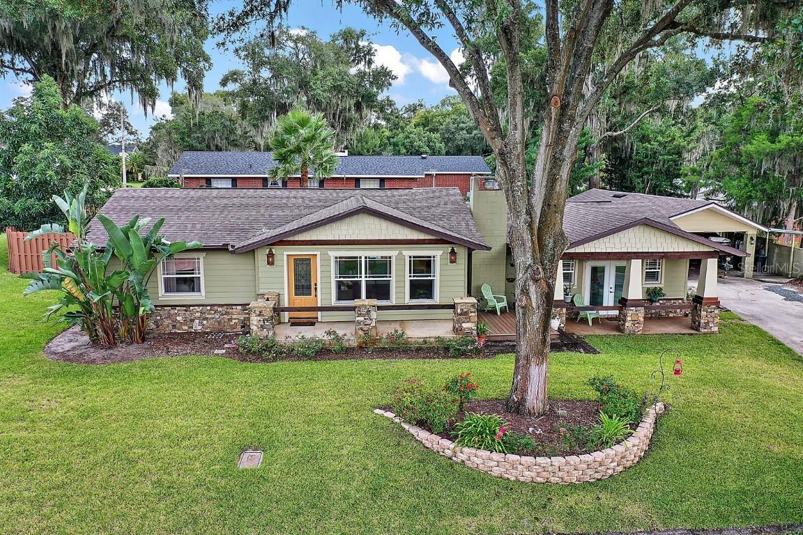 904 Northside Dr., Mount Dora, FL 32757