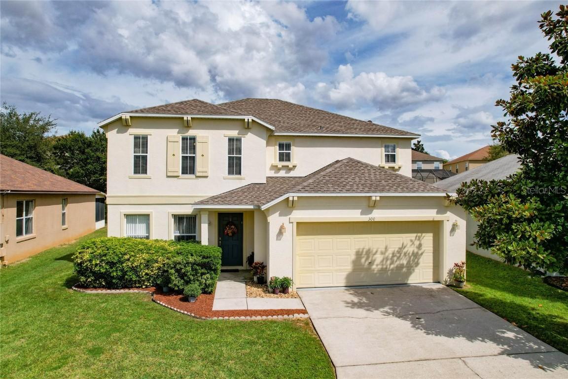 300 Aster Dr., Davenport, FL 33897