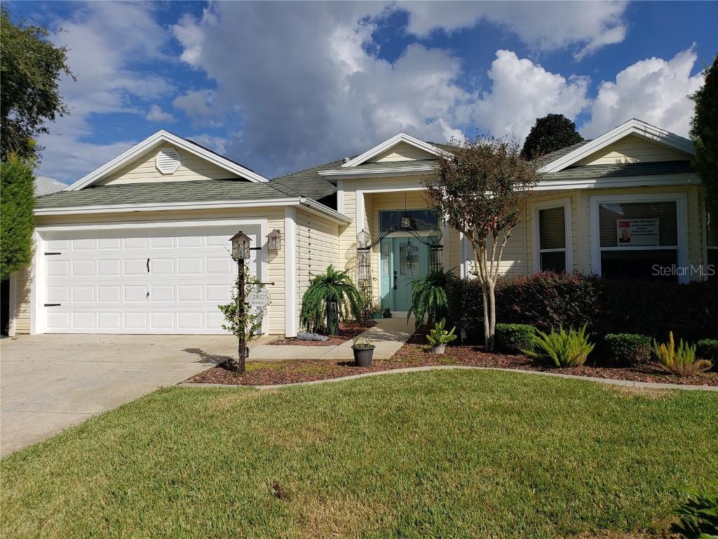 2927 Manor Downs, The Villages, FL 32162