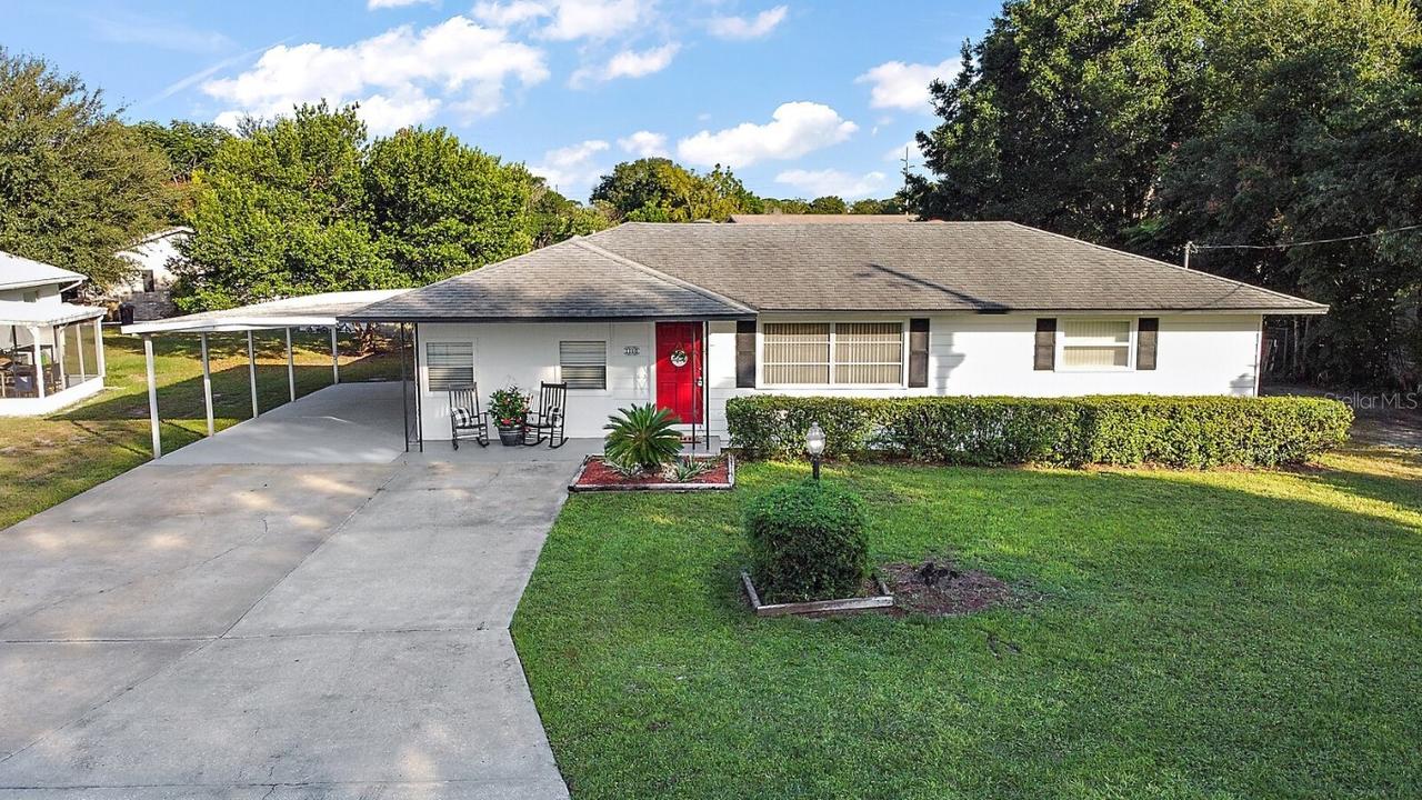 1160 Simpson Ln., Mount Dora, FL 32757
