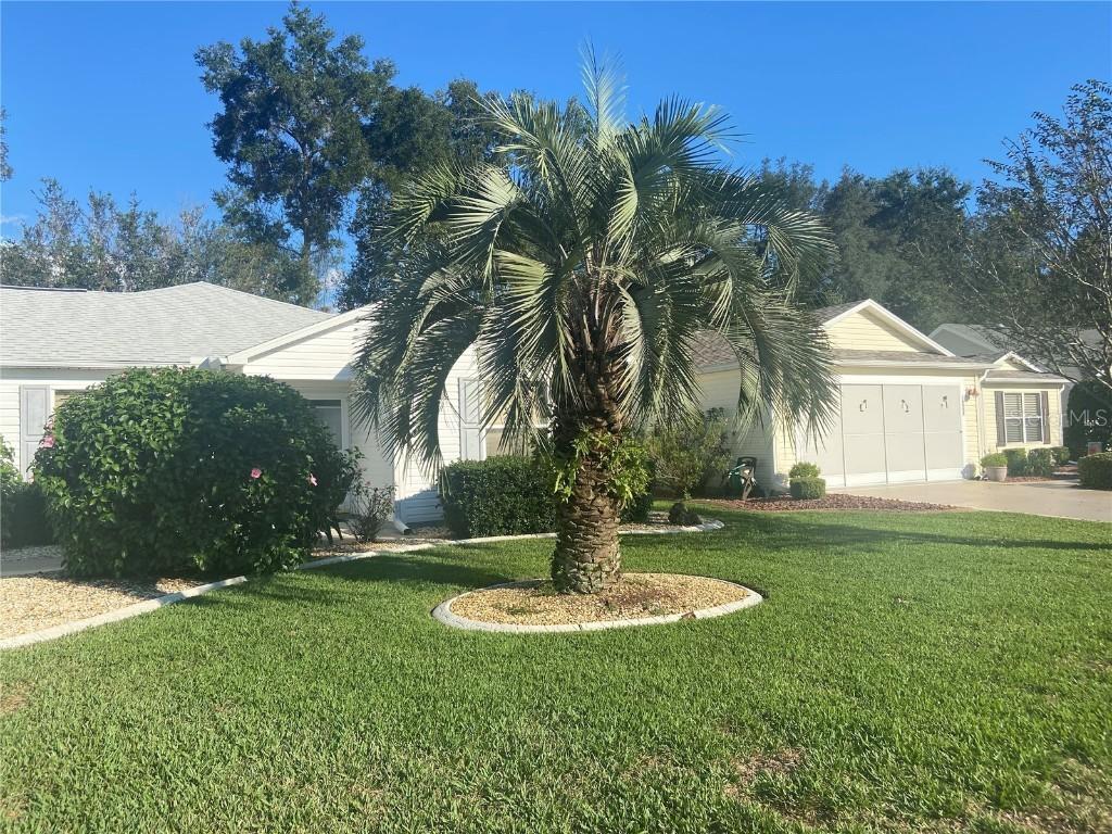 16980 SE 96th Chapelwood Cir. #52, The Villages, FL 32162