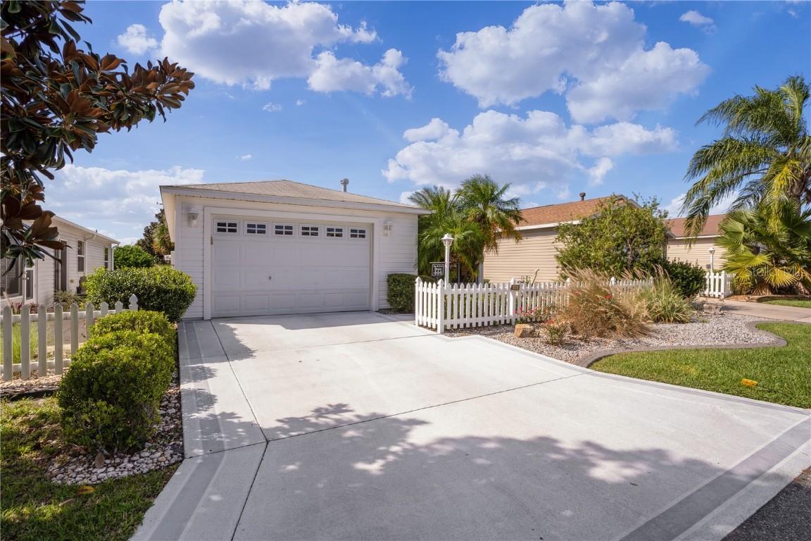 444 Aldrich Ave., The Villages, FL 32162