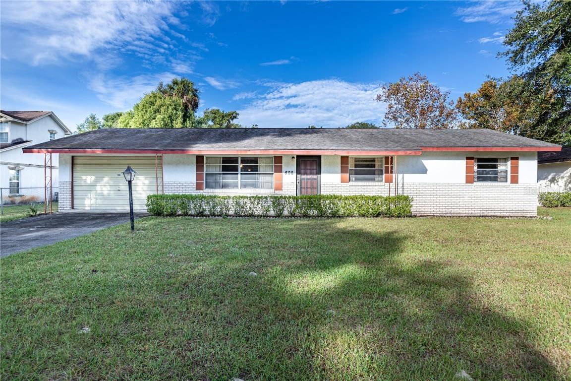 506 Century Ave., Fruitland Park, FL 34731
