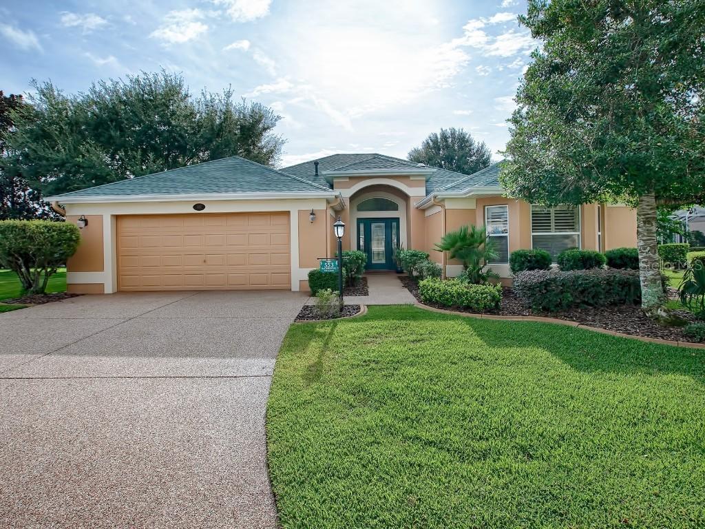 553 Balmoral Ln., The Villages, FL 32162