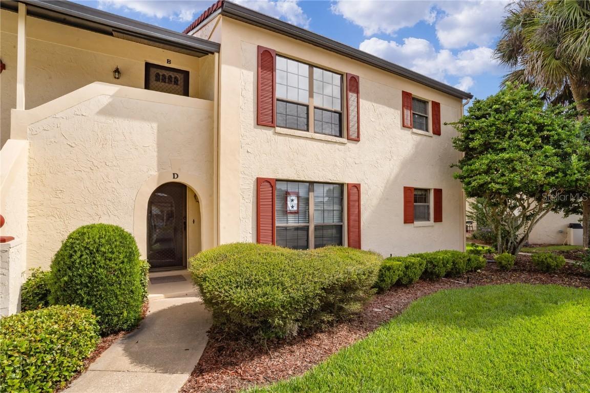 1506 S Pointe Dr. #D, Leesburg, FL 34748