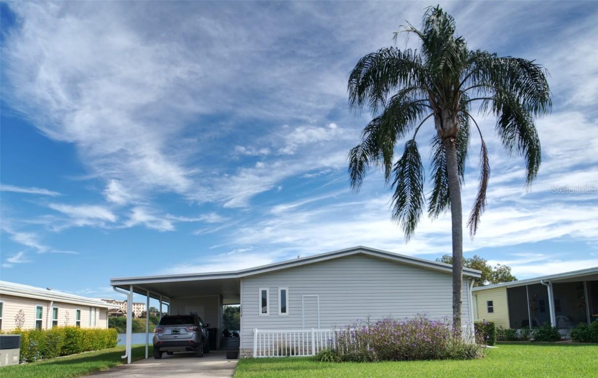1554 Skyline Dr., Tavares, FL 32778