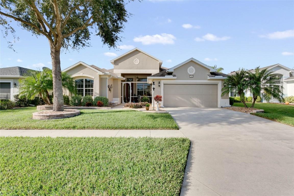 27015 Old English Ct., Leesburg, FL 34748