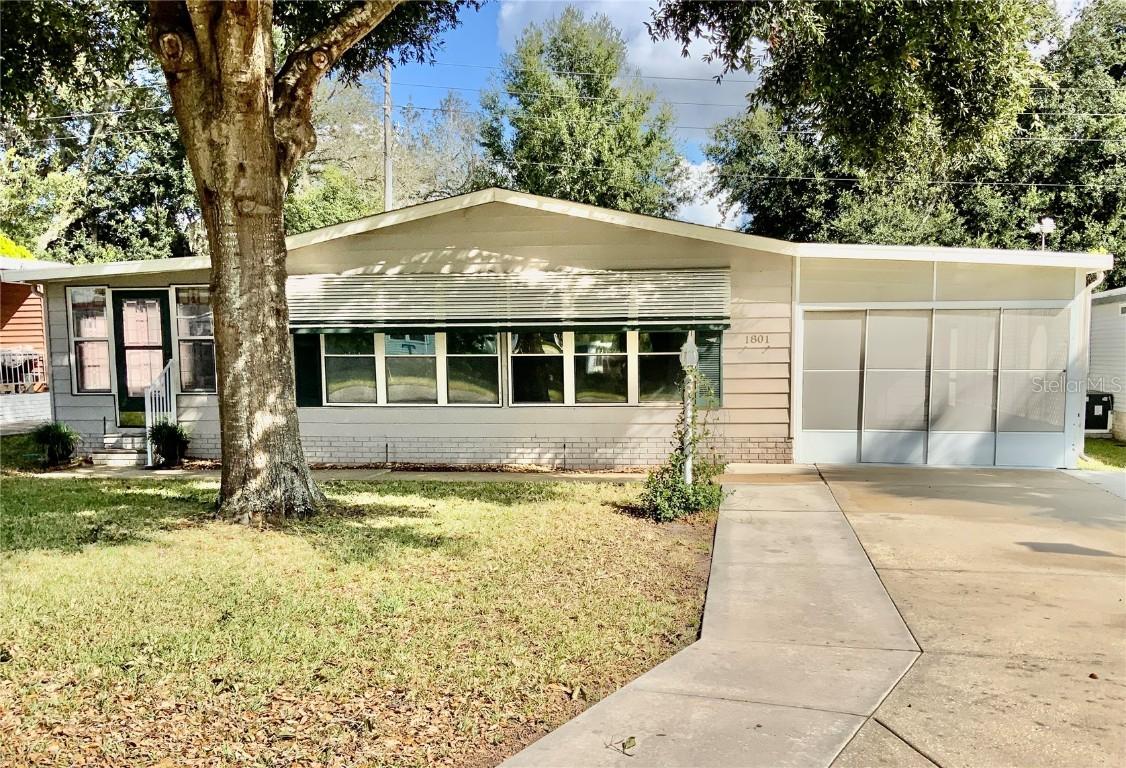 1801 E Schwartz Blvd., The Villages, FL 32159