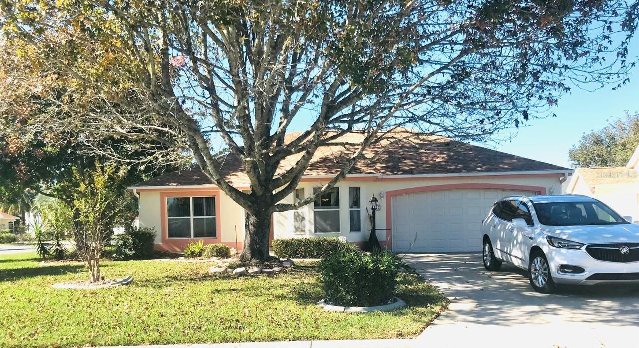 802 San Salvador Dr., The Villages, FL 32159
