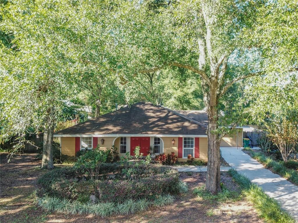 333 Stanley Bell Dr., Mount Dora, FL 32757