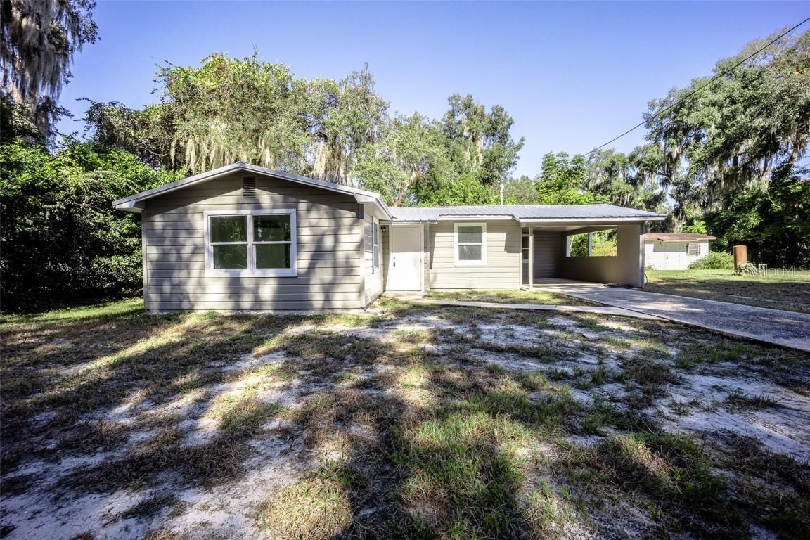 950 Cr 482a, Lake Panasoffkee, FL 33538