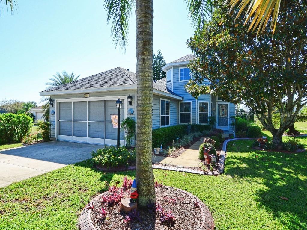 5481 Bounty Cir., Tavares, FL 32778