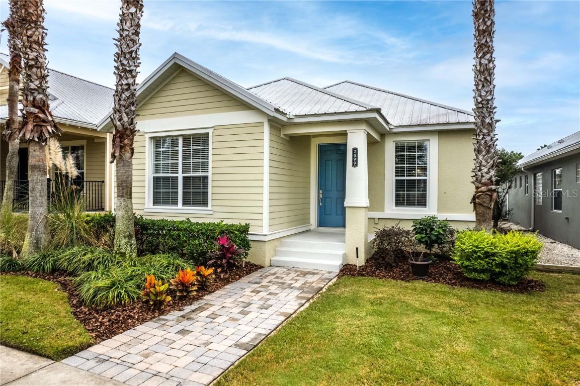2099 Appalachee Cir., Tavares, FL 32778