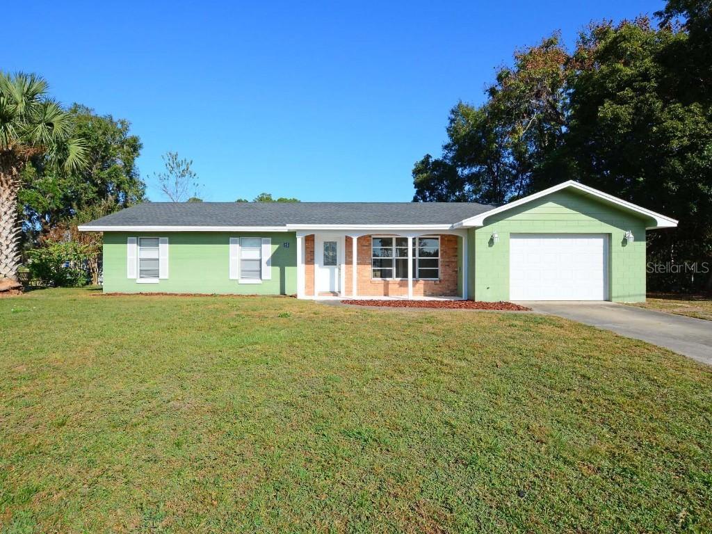 23 Fairway Dr., Eustis, FL 32726