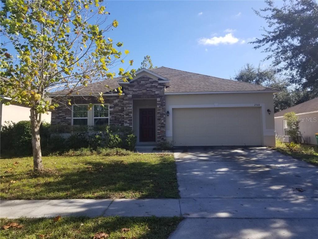 2360 Martins Run, Tavares, FL 32778