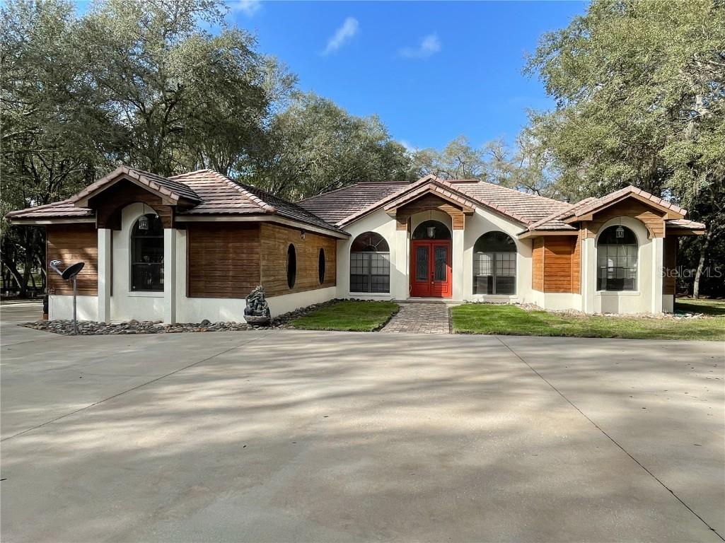 27925 State Road 44, Eustis, FL 32736