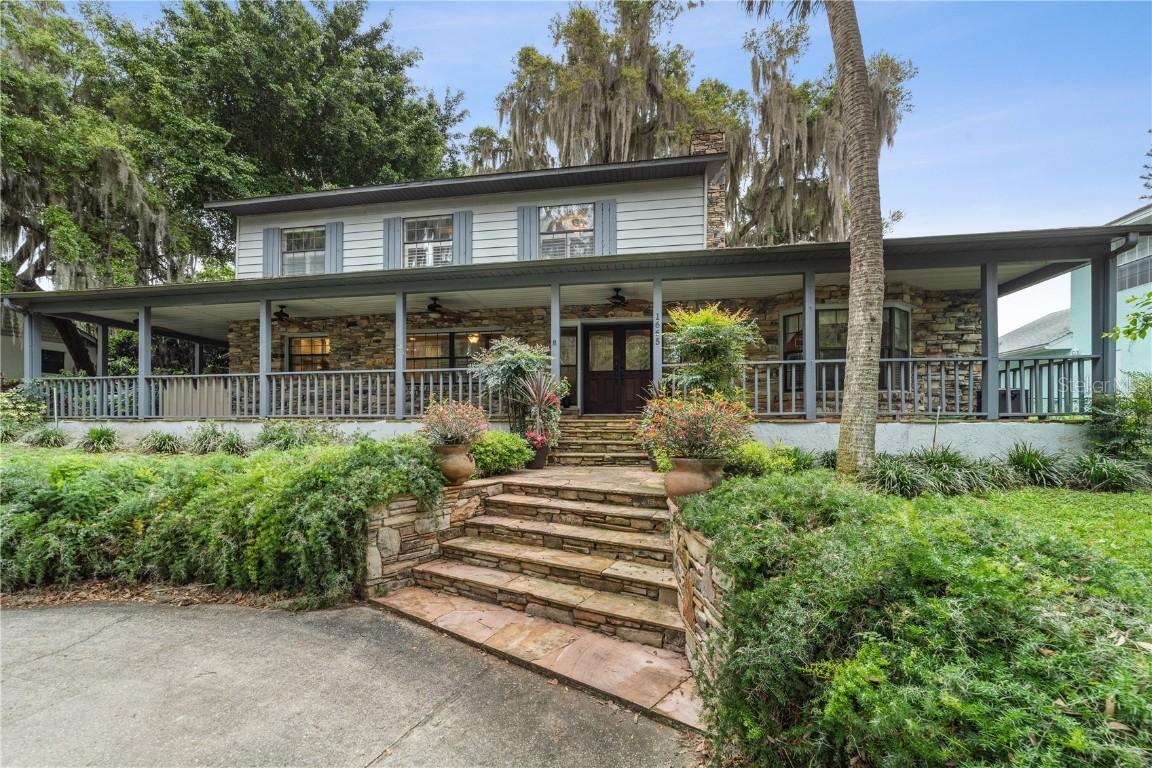 1665 Lakeshore Dr., Eustis, FL 32726