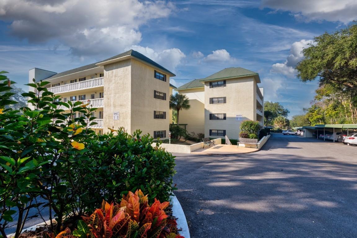 101 N Grandview St. #404, Mount Dora, FL 32757