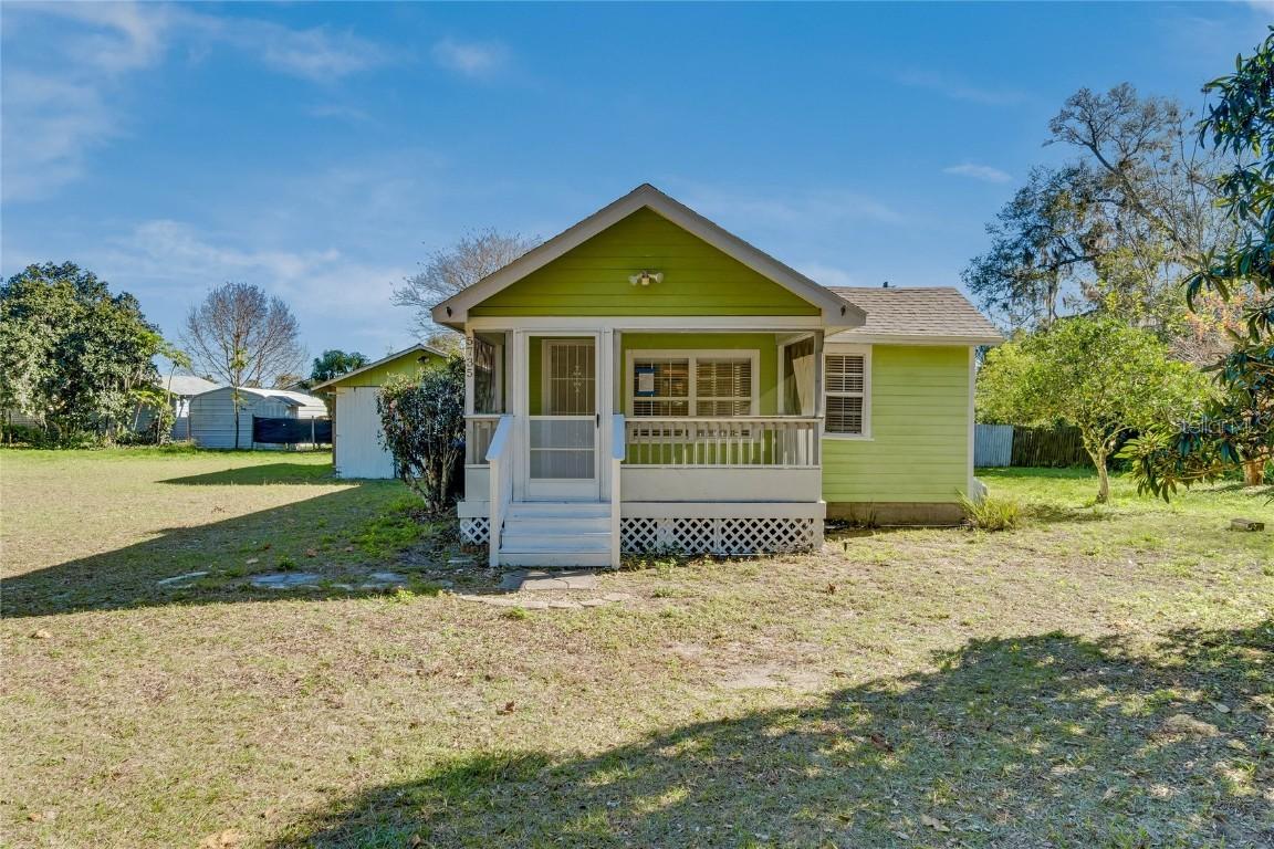 5735 Oak St., Mount Dora, FL 32757