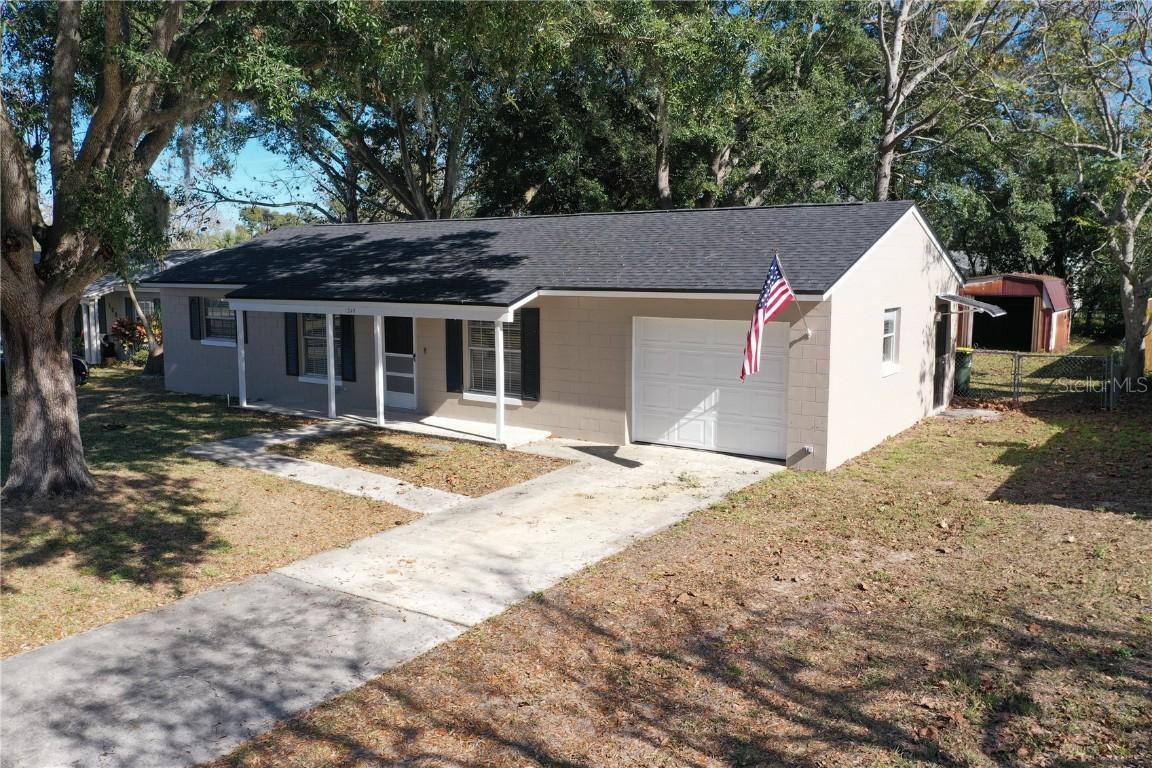 1245 4th St., Clermont, FL 34711