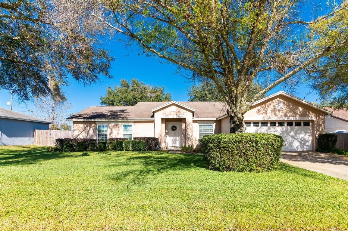 15811 Oakland Ct., Clermont, FL 34711