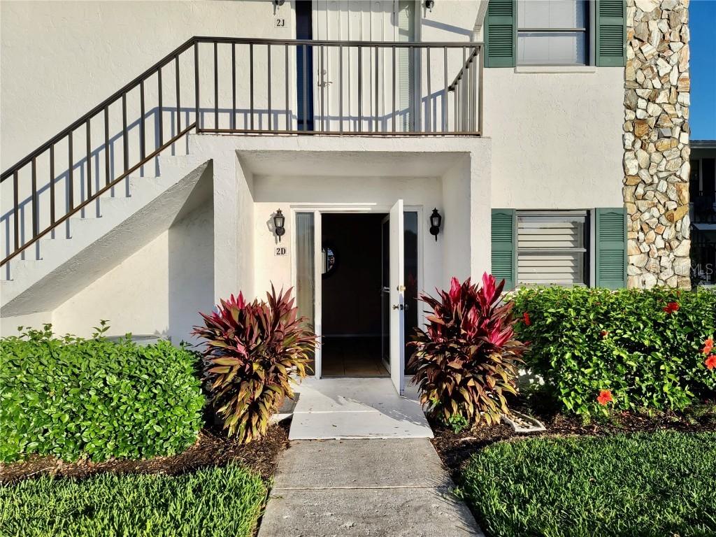 5400 34th St. #2D, Bradenton, FL 34210
