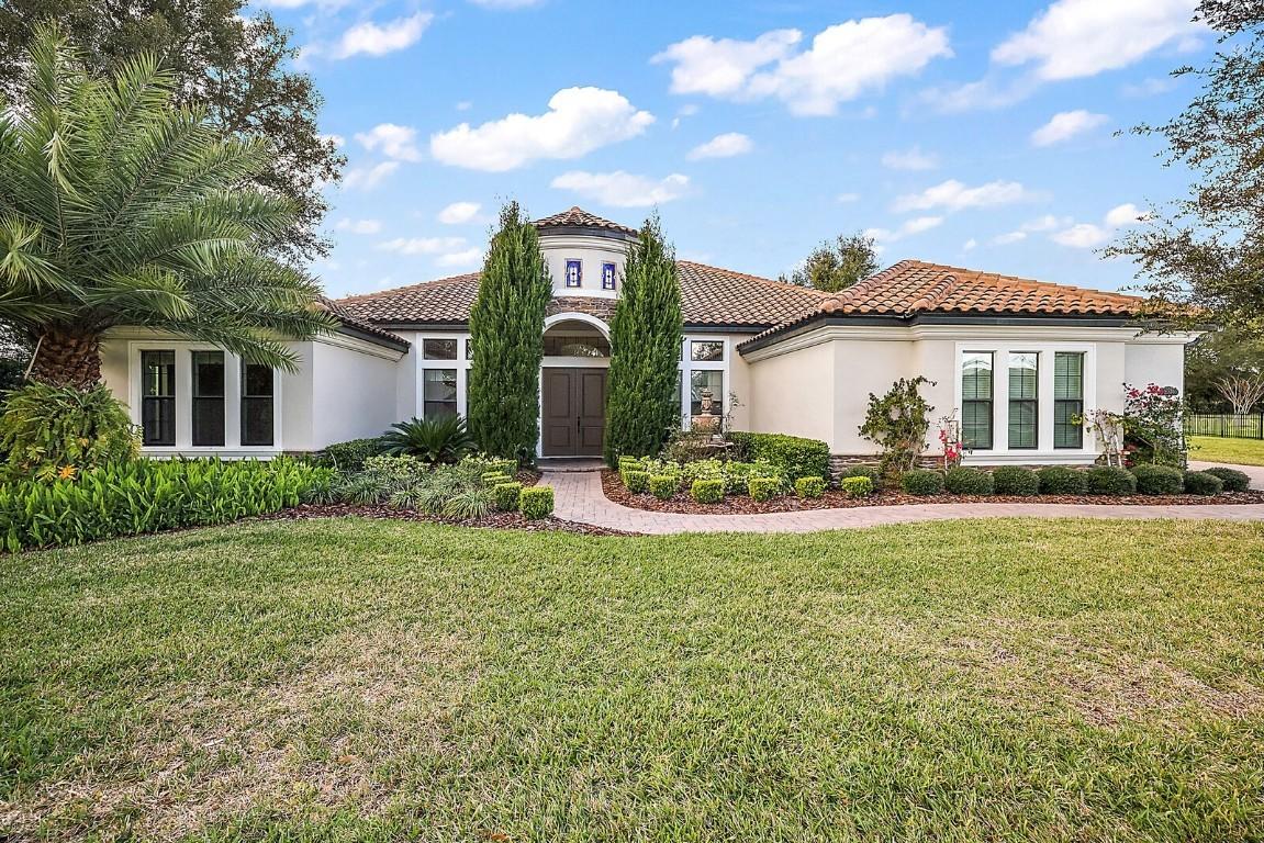 25870 Crossings Bluff Ln., Sorrento, FL 32776