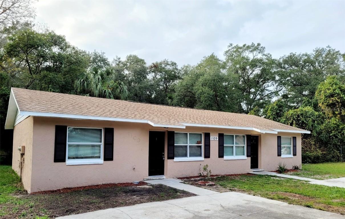 1109 Birchwood Ct., Leesburg, FL 34748
