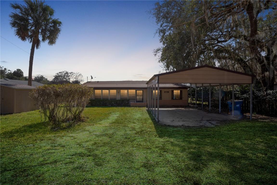 10688 SE 134th St., Ocklawaha, FL 32179