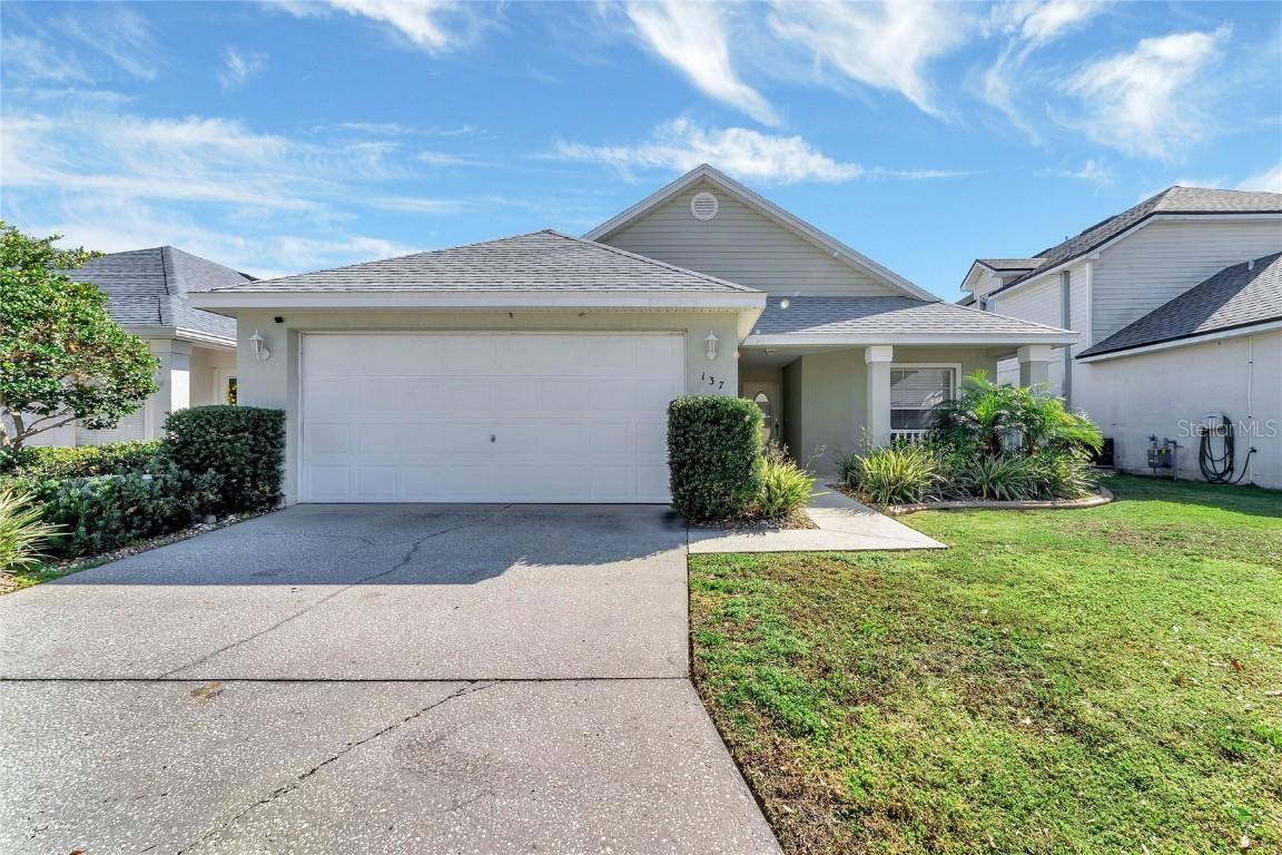 137 Harpersfield St., Davenport, FL 33896