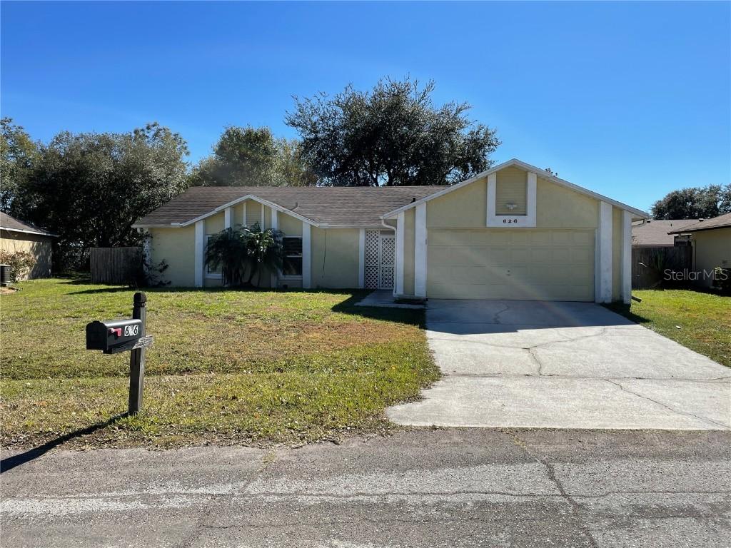 626 Mckinley Ct., Kissimmee, FL 34758